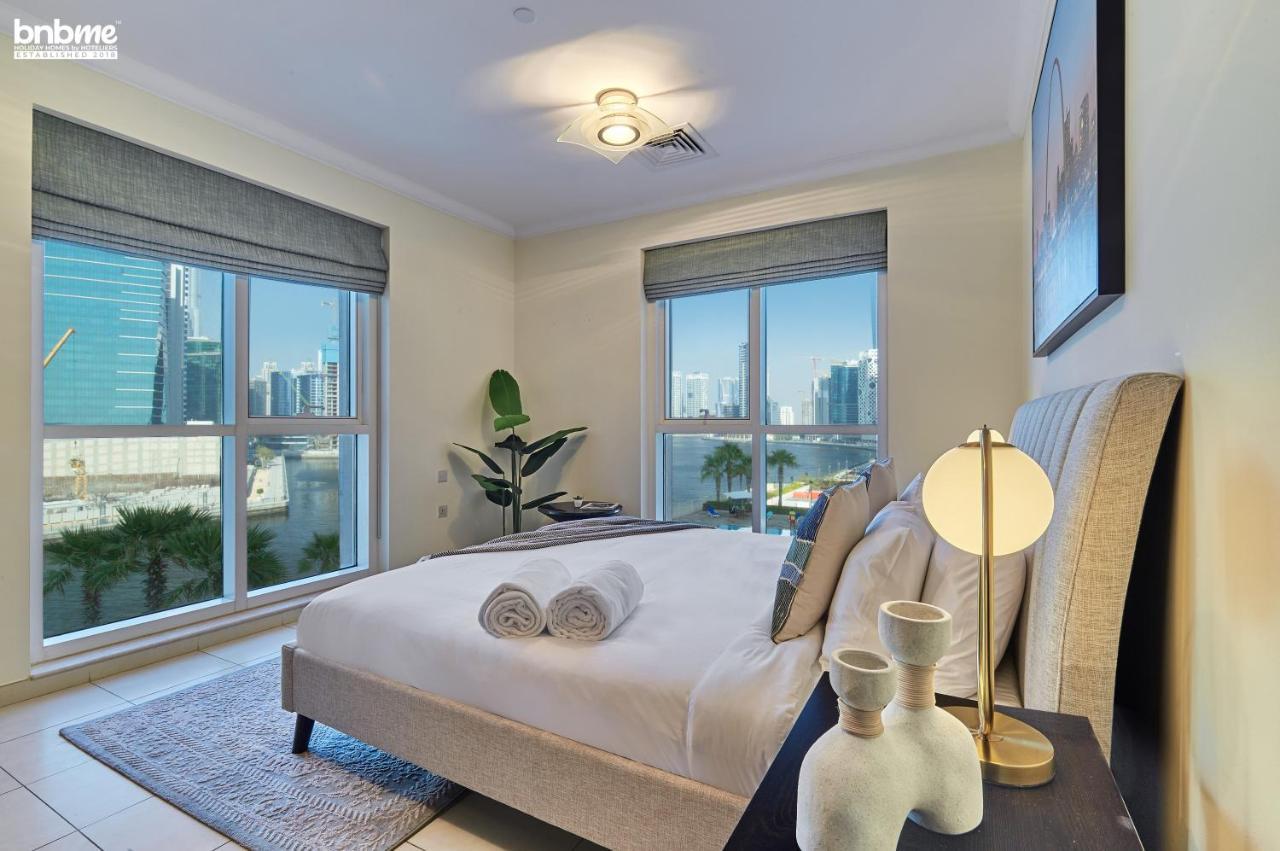 Bnbme - Churchill Tower Apartment Dubai Bagian luar foto